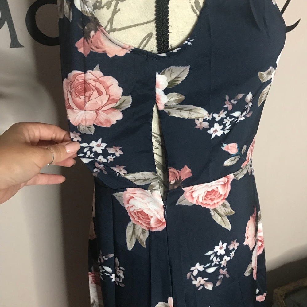 Chiffon Navy Floral hi-low dress - Picture 6 of 7